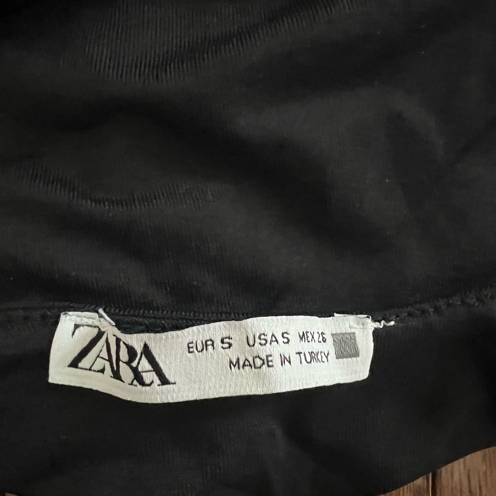 Zara Black Bodysuit - Picture 3 of 3